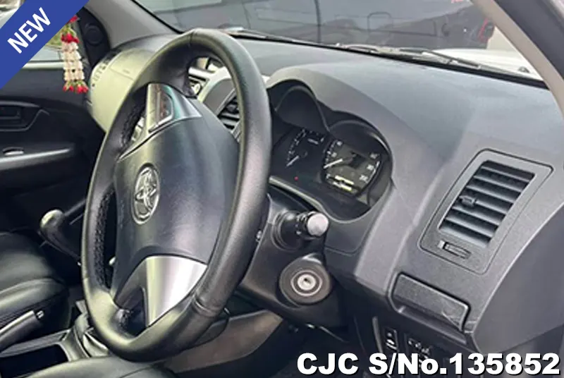 2014 Toyota / Hilux / Vigo Stock No. 135852