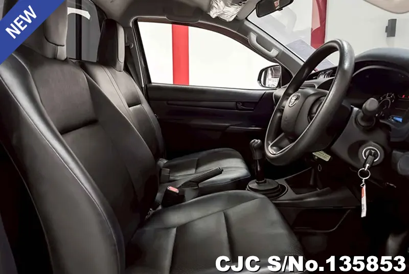 2023 Toyota / Hilux / Revo Stock No. 135853