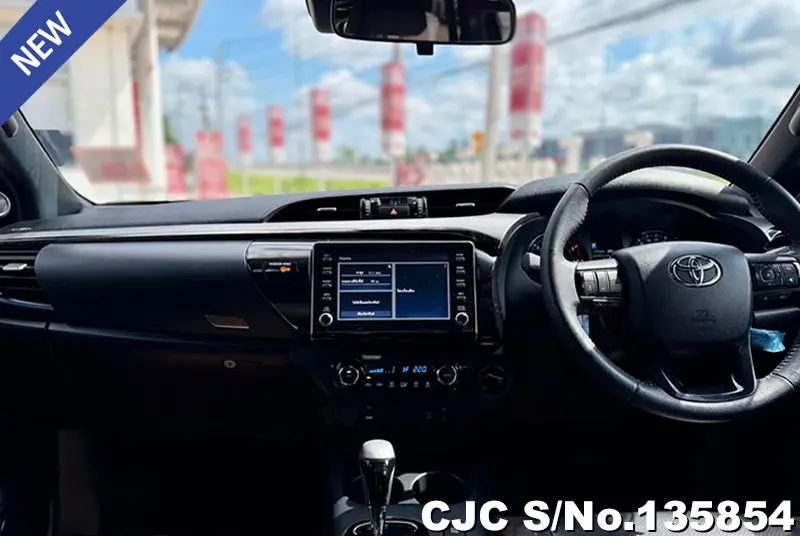 2020 Toyota / Hilux / Revo Rocco Stock No. 135854