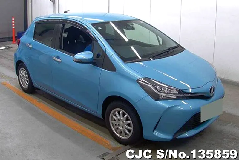 2016 Toyota / Vitz Stock No. 135859