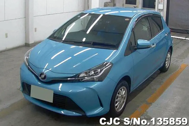 2016 Toyota / Vitz Stock No. 135859