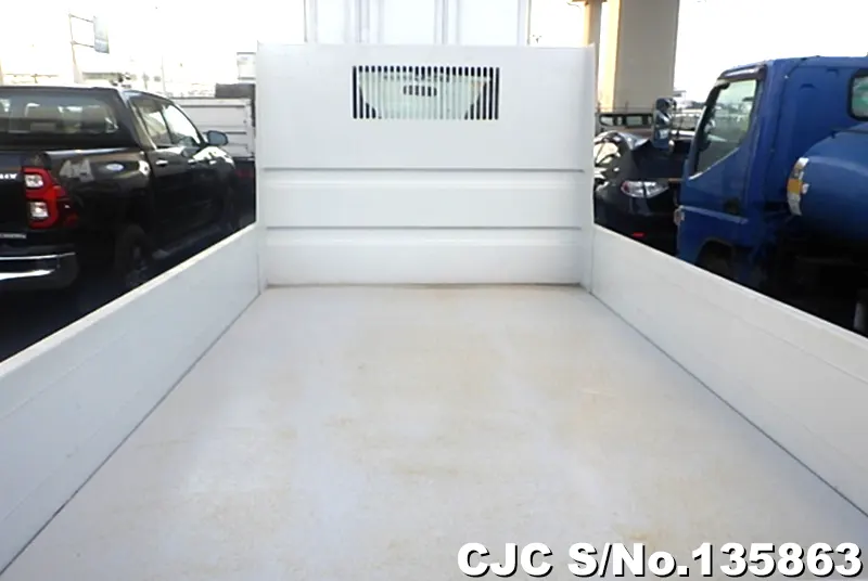 2006 Isuzu / Elf Stock No. 135863