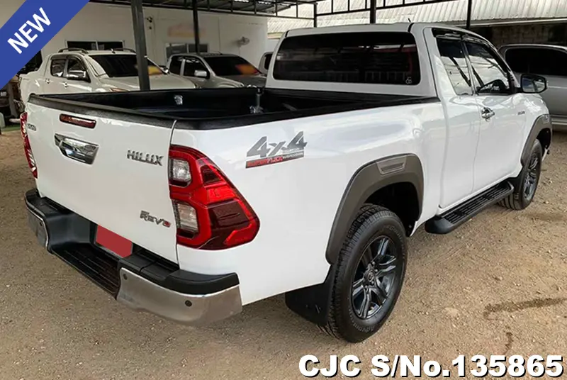 2022 Toyota / Hilux / Revo Stock No. 135865