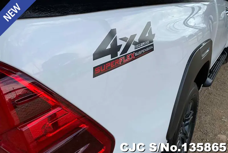 2022 Toyota / Hilux / Revo Stock No. 135865