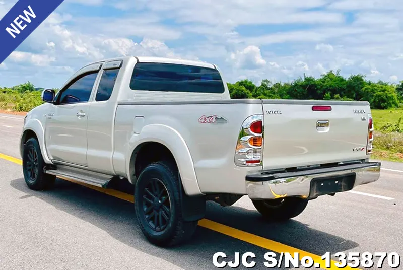 2005 Toyota / Hilux / Vigo Stock No. 135870