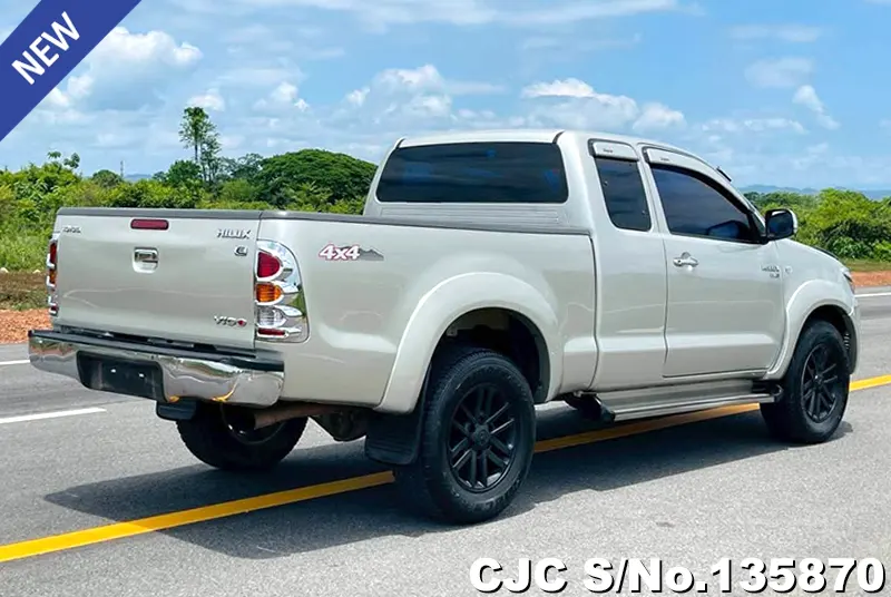 2005 Toyota / Hilux / Vigo Stock No. 135870