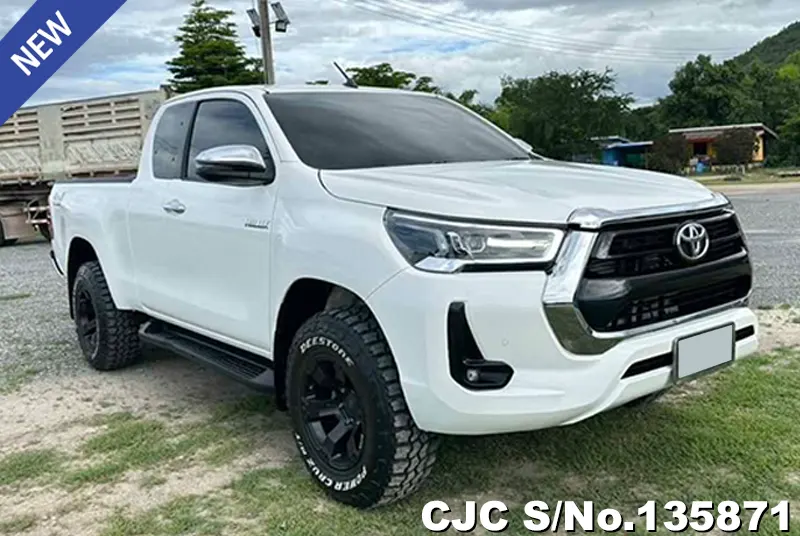 2022 Toyota / Hilux / Revo Stock No. 135871