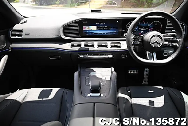 2025 Mercedes Benz / GLE Class Stock No. 135872