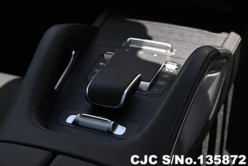 2025 Mercedes Benz / GLE Class Stock No. 135872