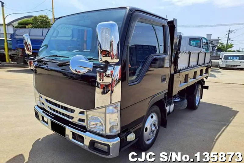 2014 Isuzu / Elf Stock No. 135873