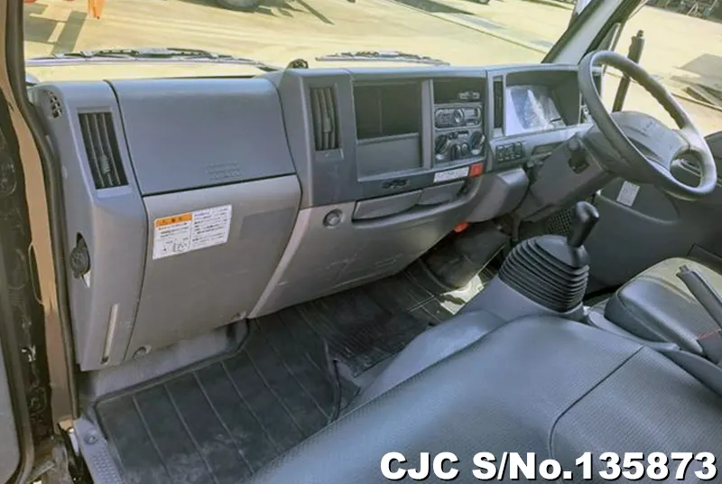 2014 Isuzu / Elf Stock No. 135873
