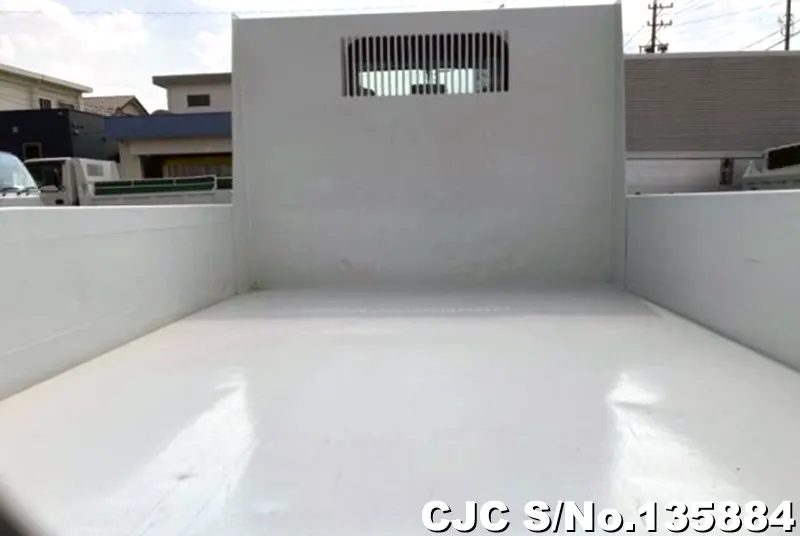 2020 Isuzu / Elf Stock No. 135884