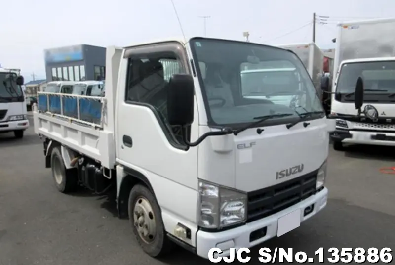 2013 Isuzu / Elf Stock No. 135886