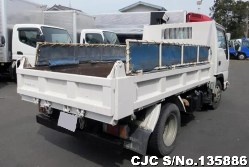 2013 Isuzu / Elf Stock No. 135886