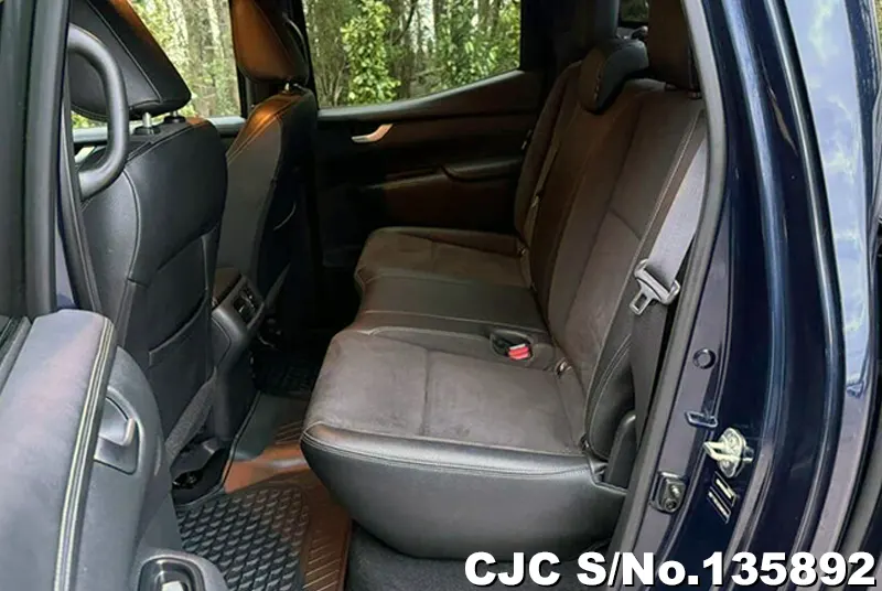 2018 Mercedes Benz / X-Class Stock No. 135892