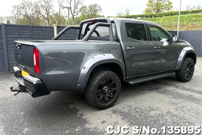 2019 Mercedes Benz / X-Class Stock No. 135895
