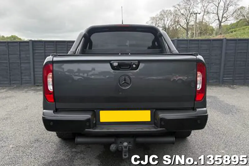 2019 Mercedes Benz / X-Class Stock No. 135895
