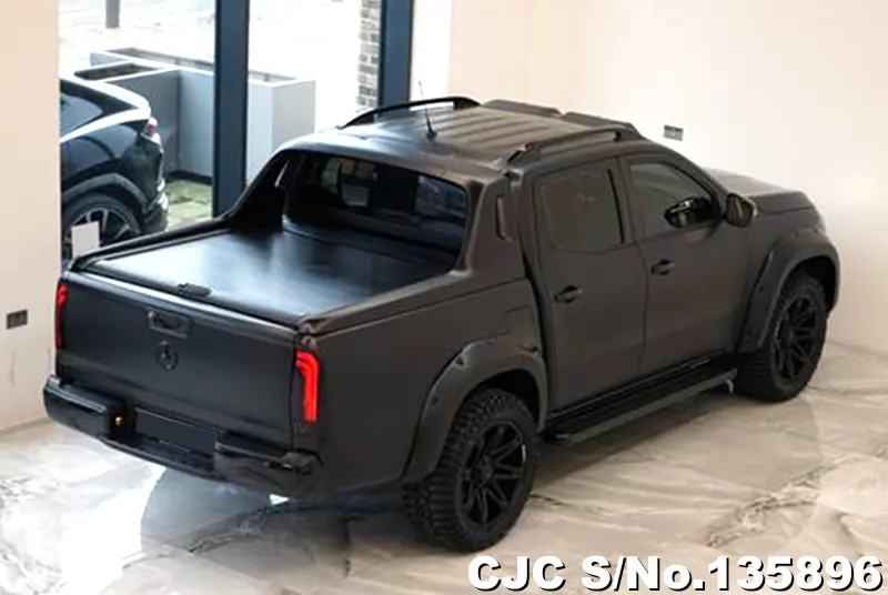 2019 Mercedes Benz / X-Class Stock No. 135896