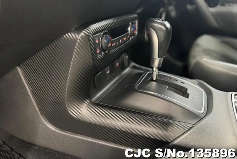 2019 Mercedes Benz / X-Class Stock No. 135896