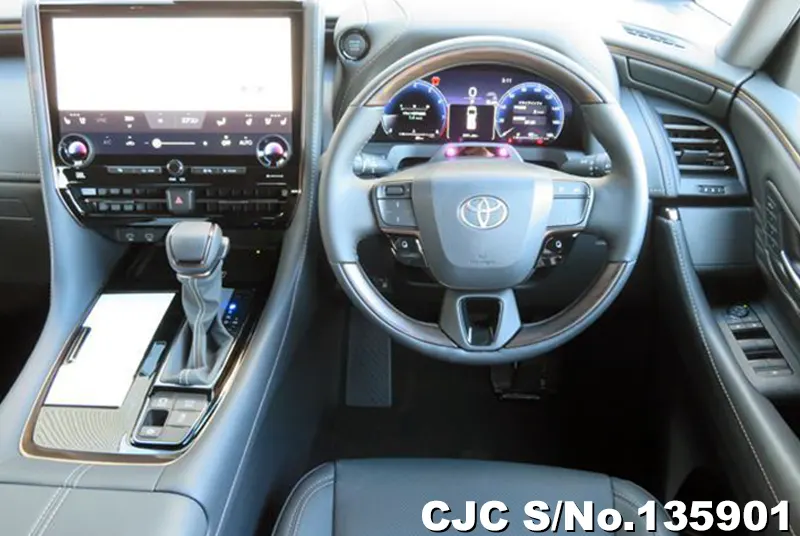 2026 Toyota / Alphard Stock No. 135901