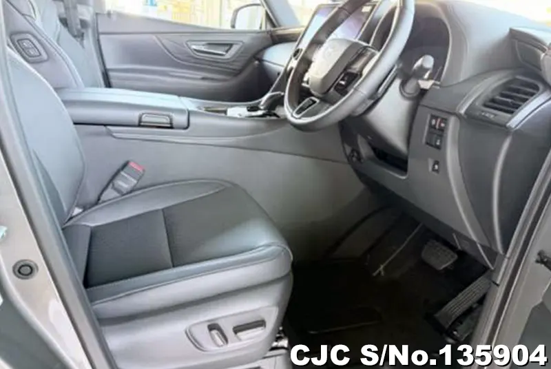 2026 Toyota / Vellfire Stock No. 135904