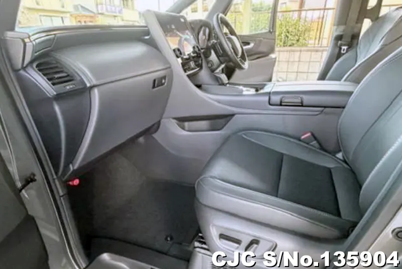 2026 Toyota / Vellfire Stock No. 135904