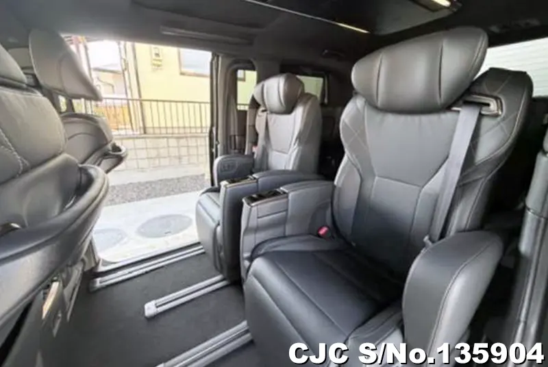 2026 Toyota / Vellfire Stock No. 135904