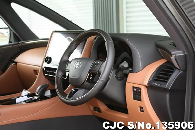 2026 Toyota / Vellfire Stock No. 135906