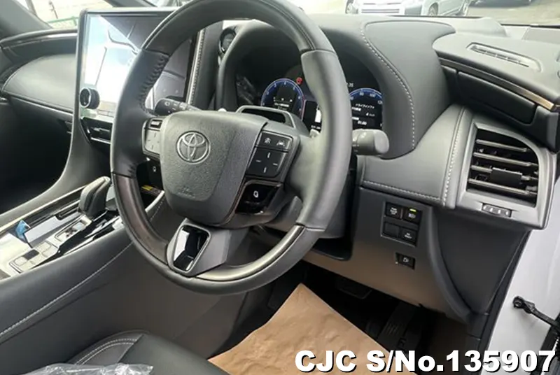 2026 Toyota / Alphard Stock No. 135907