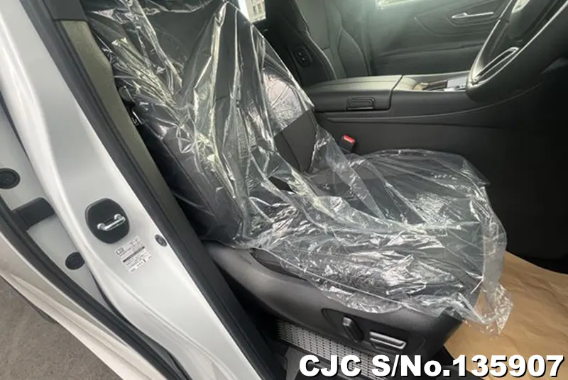 2026 Toyota / Alphard Stock No. 135907