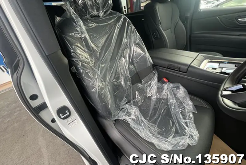 2026 Toyota / Alphard Stock No. 135907