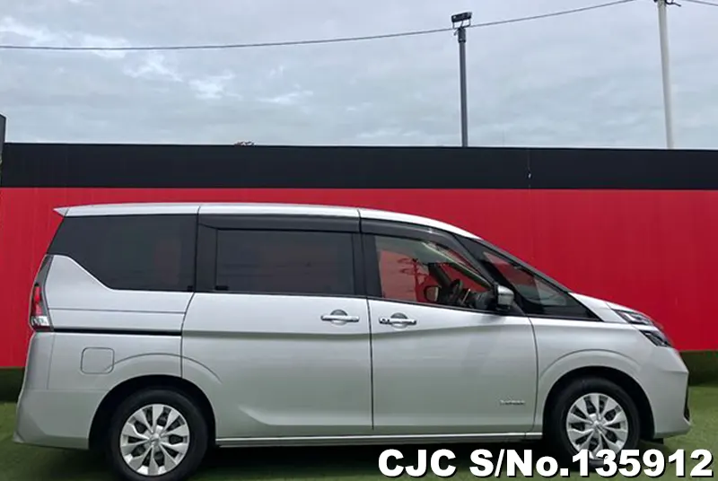2021 Nissan / Serena Stock No. 135912