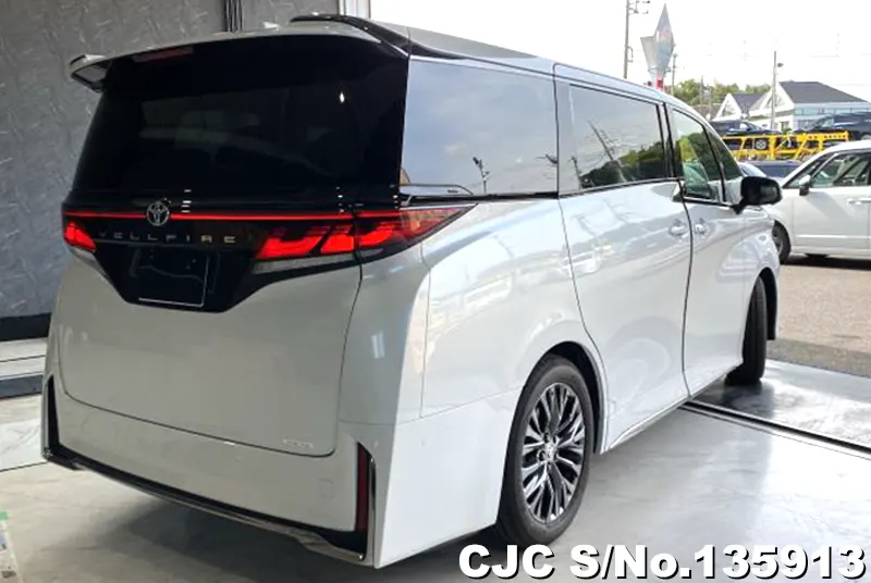 2026 Toyota / Vellfire Stock No. 135913