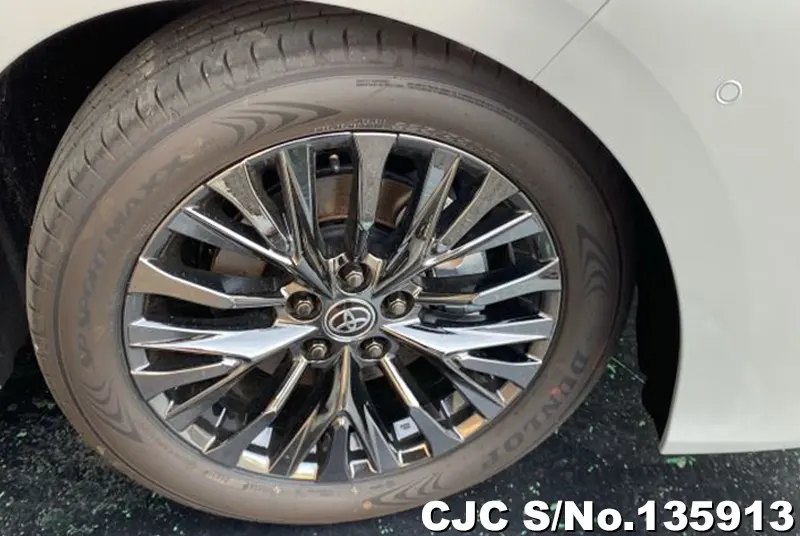 2026 Toyota / Vellfire Stock No. 135913