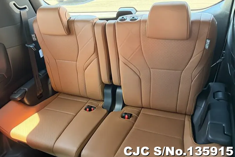 2026 Toyota / Vellfire Stock No. 135915