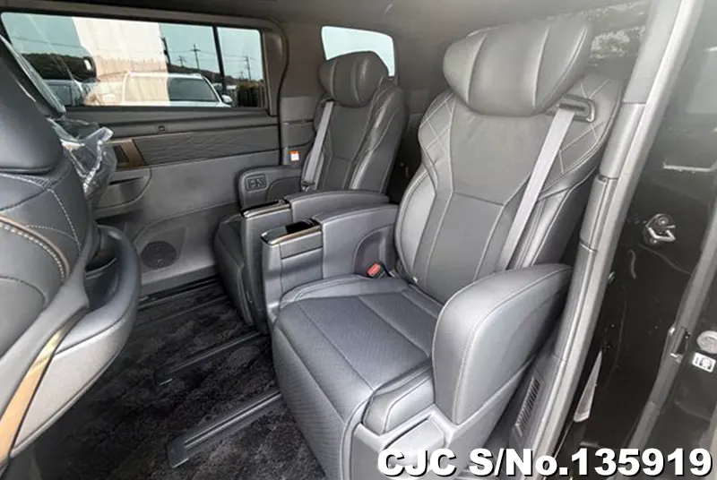 2026 Toyota / Vellfire Stock No. 135919