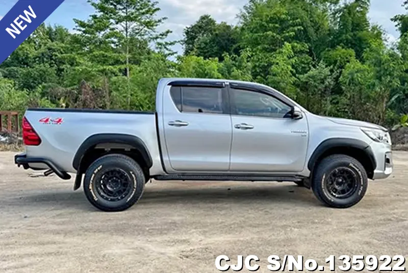 2018 Toyota / Hilux / Revo Stock No. 135922