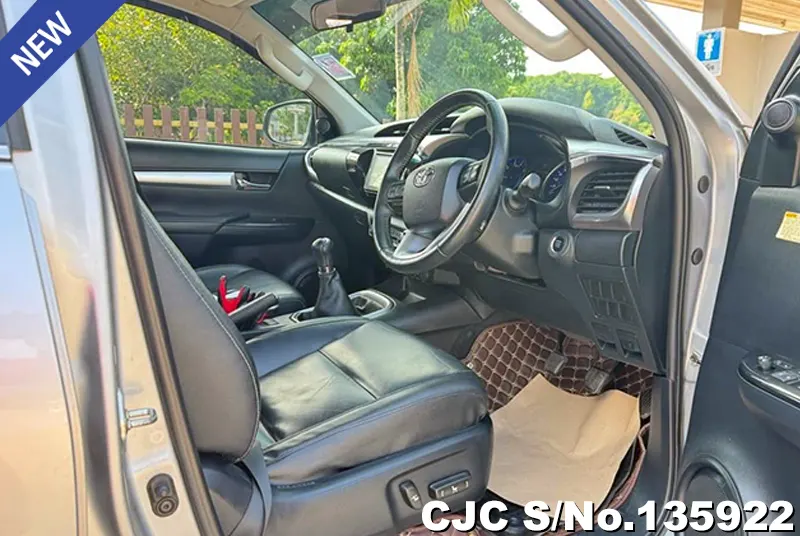 2018 Toyota / Hilux / Revo Stock No. 135922