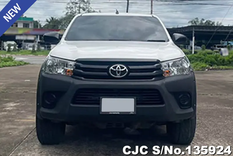 2019 Toyota / Hilux / Revo Stock No. 135924