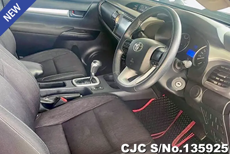 2018 Toyota / Hilux / Revo Stock No. 135925