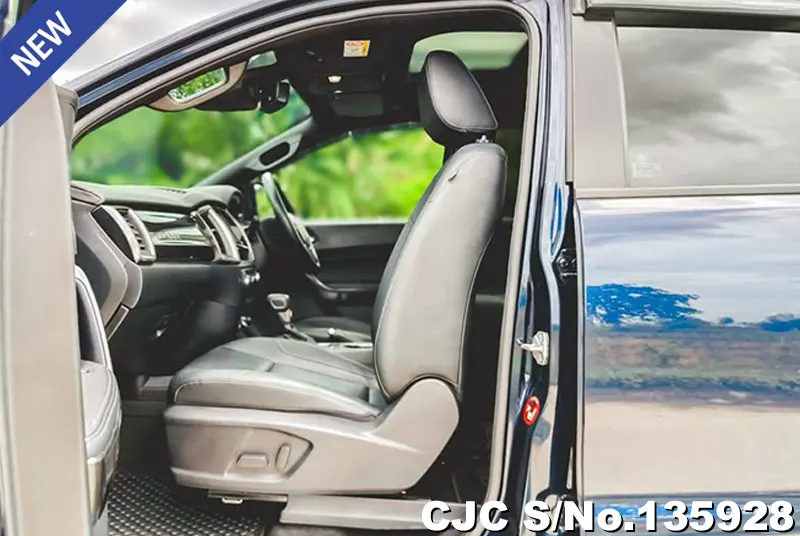 2022 Ford / Everest Stock No. 135928