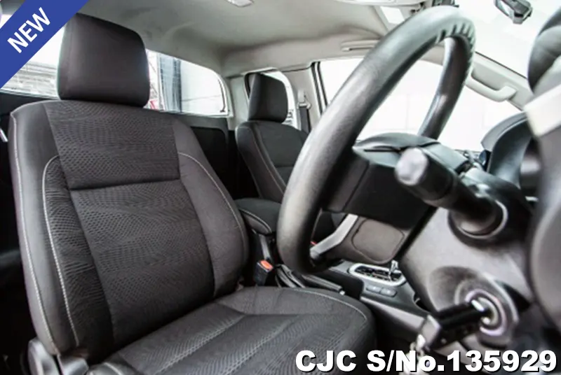 2023 Toyota / Hilux / Revo Stock No. 135929