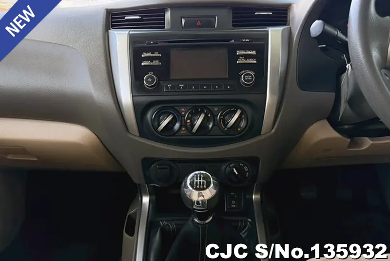 2018 Nissan / Navara Stock No. 135932