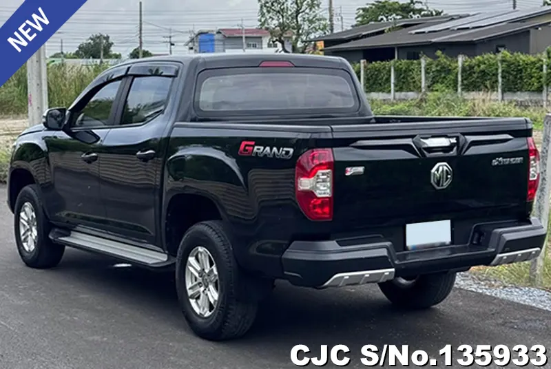 2020 MG / Extender Stock No. 135933