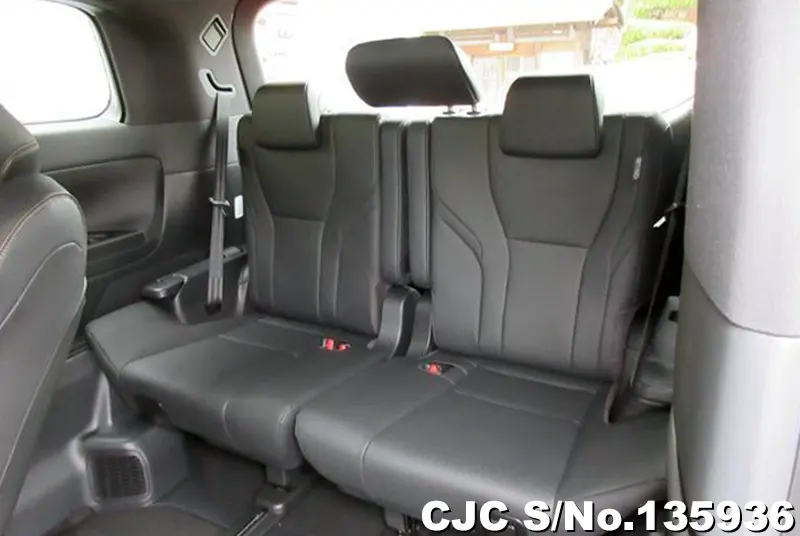 2026 Toyota / Alphard Stock No. 135936