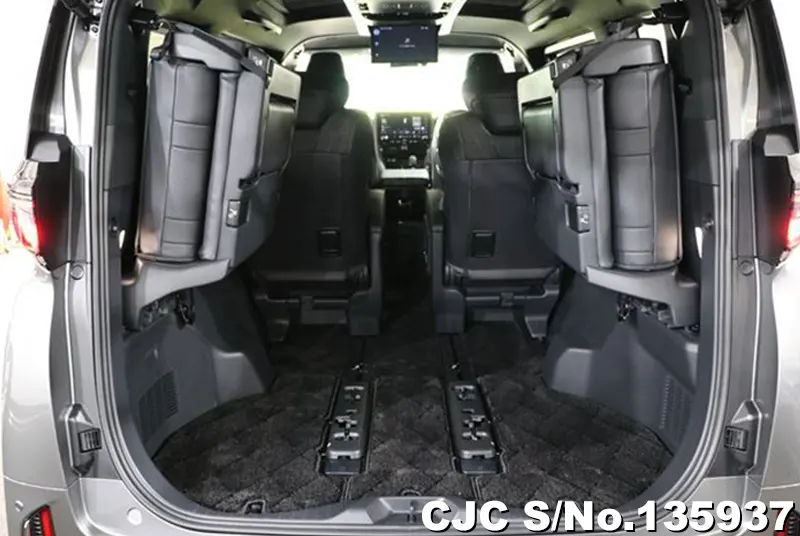2026 Toyota / Vellfire Stock No. 135937
