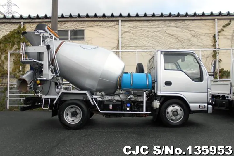 2020 Isuzu / Elf Stock No. 135953