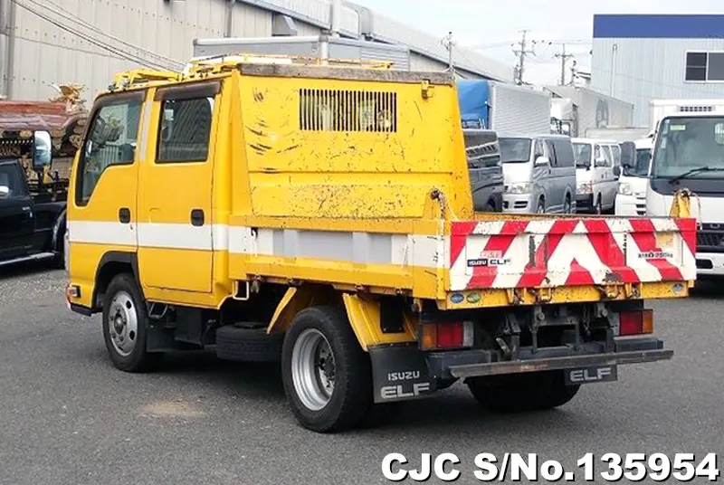 2011 Isuzu / Elf Stock No. 135954