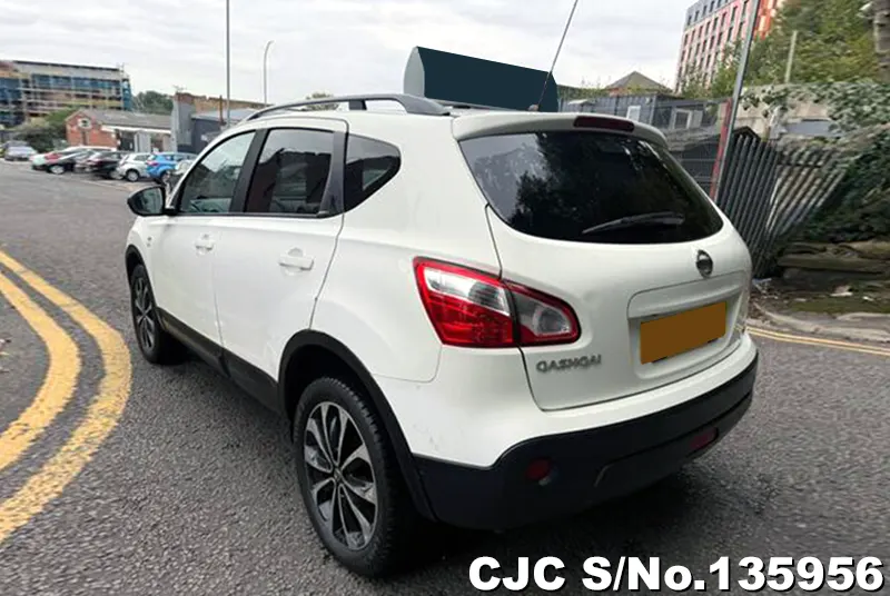 2013 Nissan / Qashqai Stock No. 135956