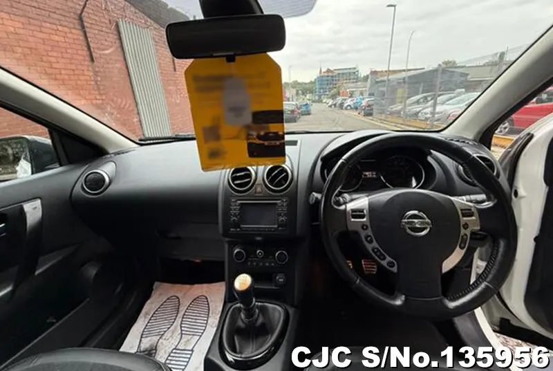 2013 Nissan / Qashqai Stock No. 135956